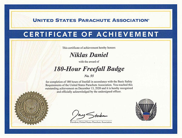 Achievement: 180-Hour Freefall Badge (2020) to Niklas Daniel
